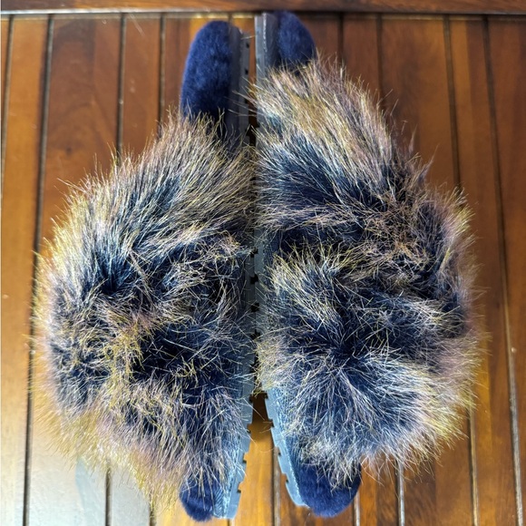 Mayberry Sheepskin Fur Slide Slippers by EMU - Picture 9 of 11